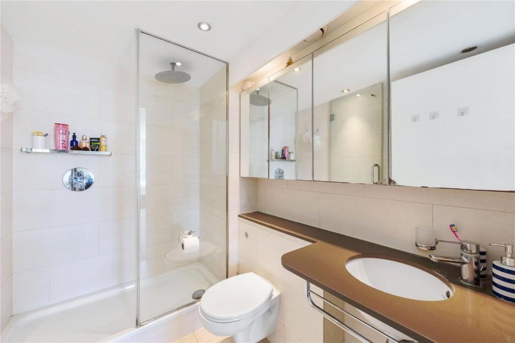 Two Bedroom Apartment - London Excel Stays Kültér fotó