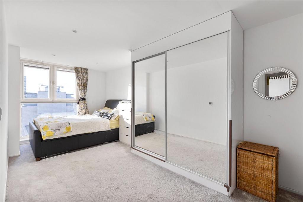 Two Bedroom Apartment - London Excel Stays Kültér fotó
