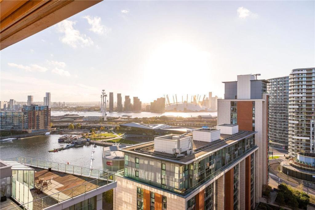 Two Bedroom Apartment - London Excel Stays Kültér fotó